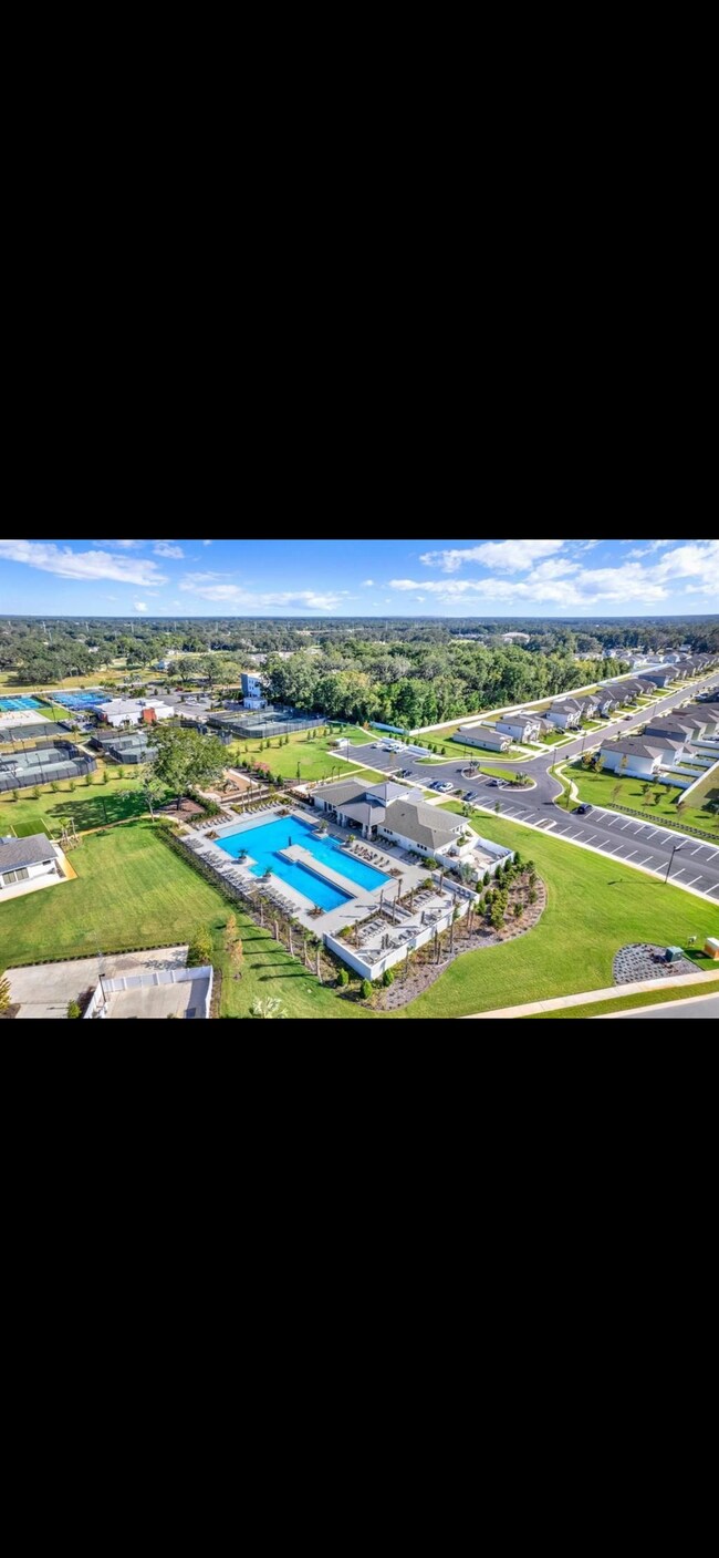 Building Photo - 6603 Back Forty Loop