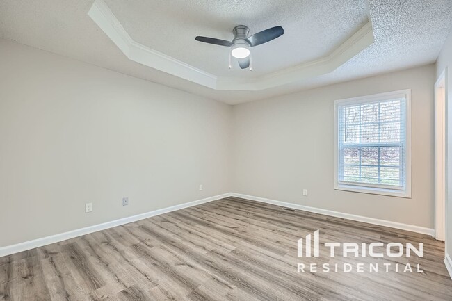 Building Photo - 5772 Shoal Creek Dr