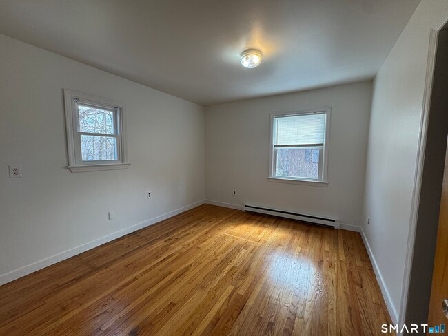 Building Photo - 43 Brooklawn Ave