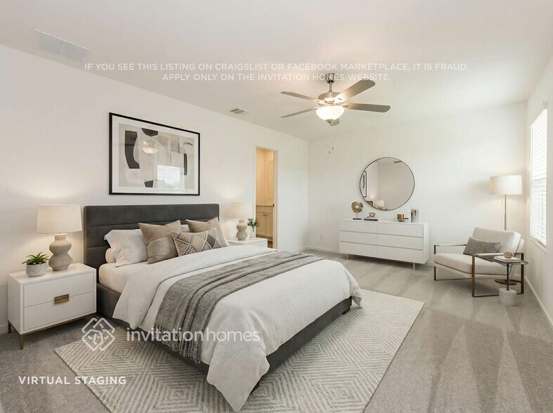 Building Photo - 2413 Fleming Dr