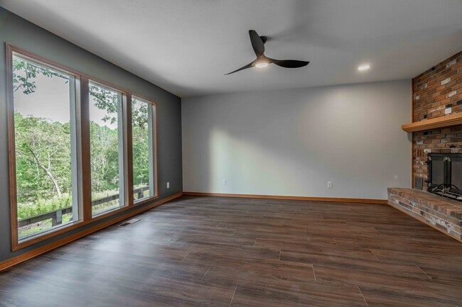 Building Photo - Charming 3-bedroom 2 bath Home in Bella Vi...