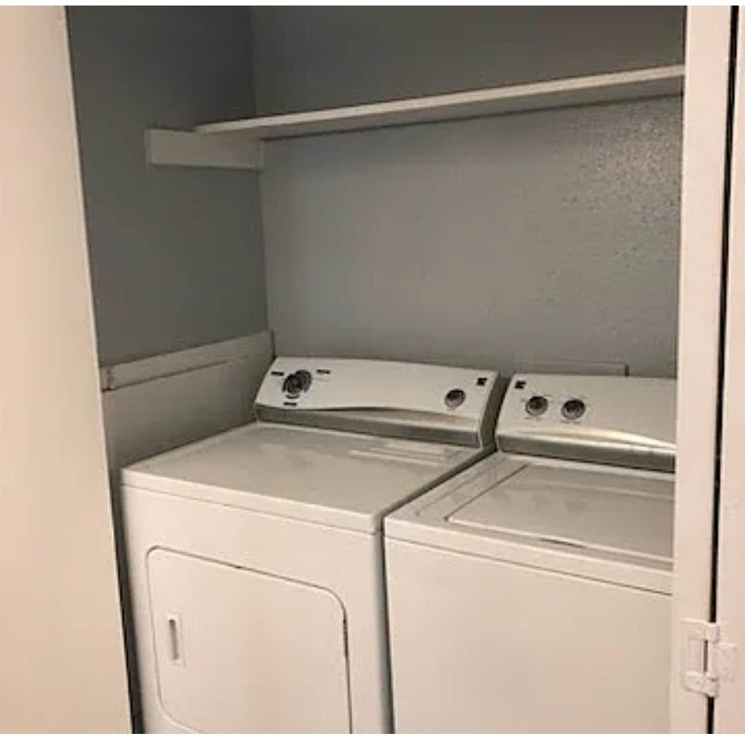 Building Photo - 3506 Cove View Blvd