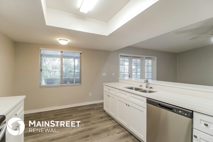 Building Photo - 2406 Wekiva Ridge Rd