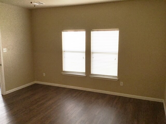 Building Photo - 3723 Holden Ct