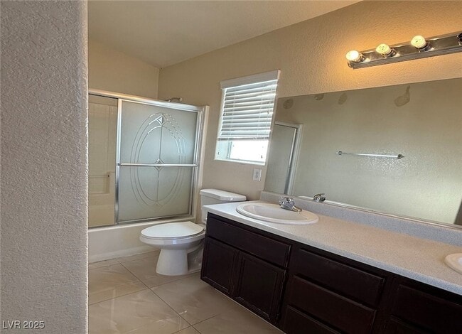 Building Photo - 9300 Cool Creek Ave