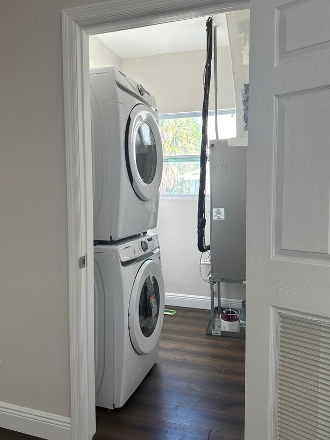 Building Photo - 4107 Virginia Terrace