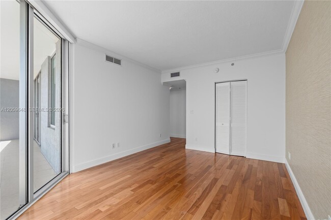 Building Photo - 335 S Biscayne Blvd