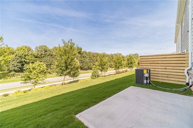 Building Photo - 58 Jacobs Farm Ln