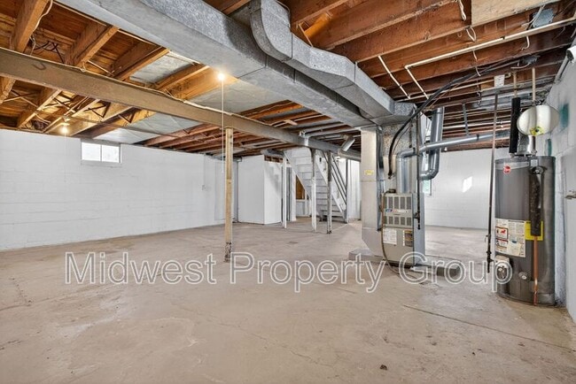 Building Photo - 5978 Laurette Ave