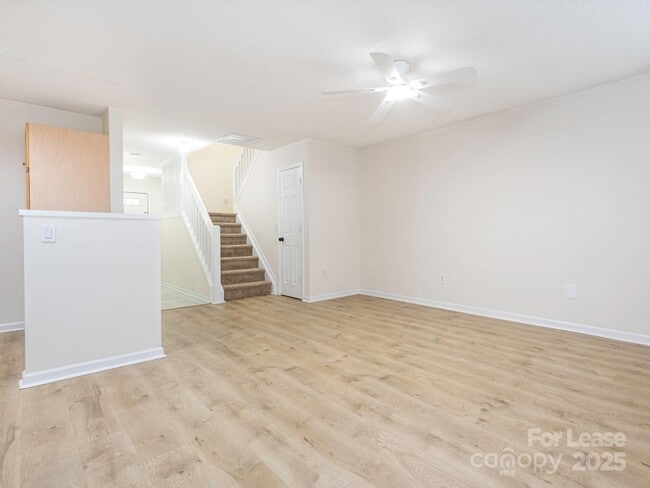 Building Photo - 9327 Timothy Ct