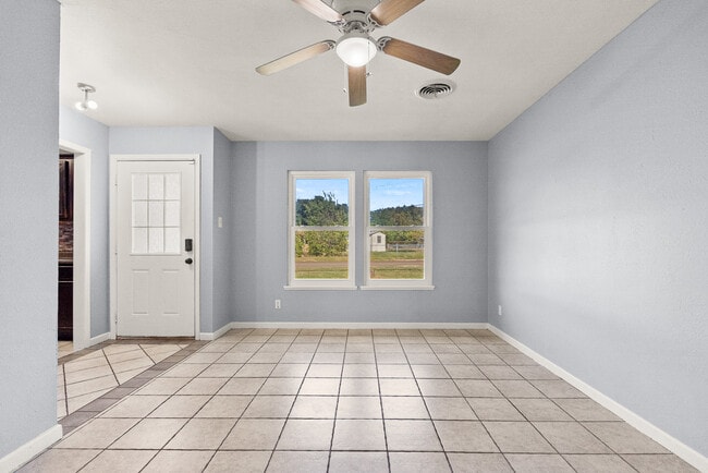 Building Photo - 1513 Westover Dr