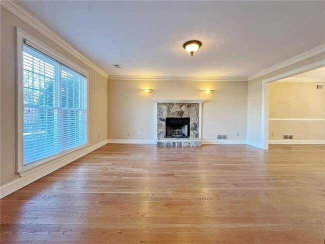 Building Photo - 2896 Landington Way NW