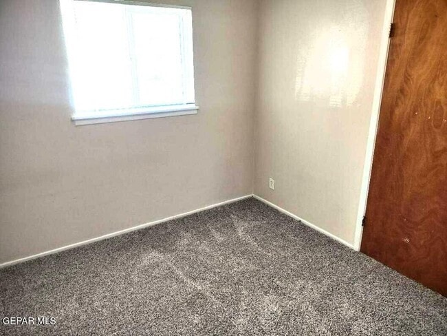 Building Photo - 10532 Brisbane Way