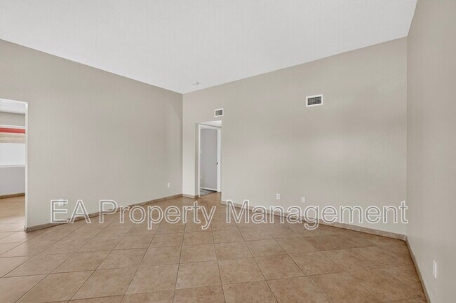 Building Photo - 5748 Pinon Flats Rd NW