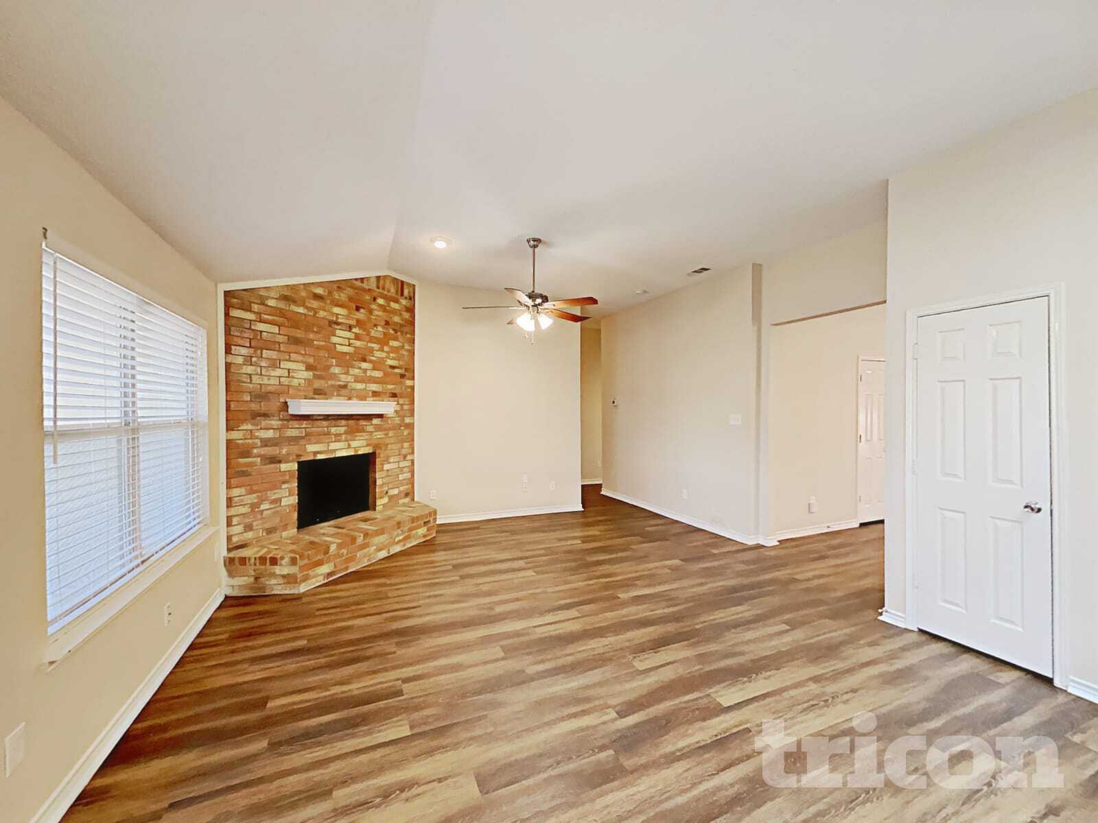 Building Photo - 1558 Aberdeen Dr