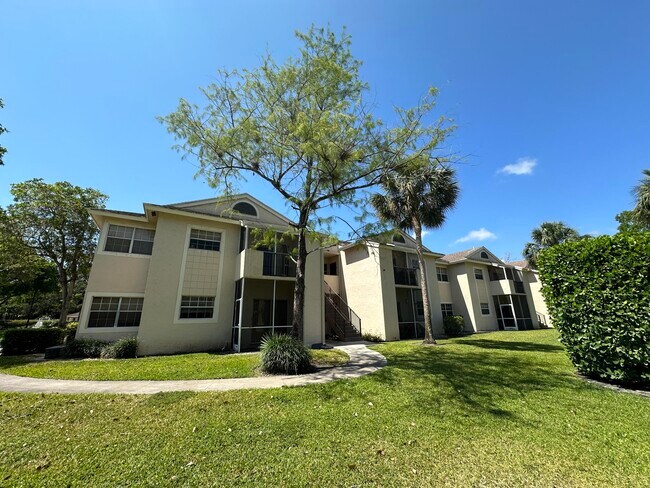 Building Photo - 891 Cypress Park Way