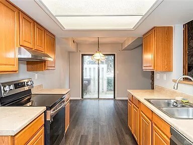 Building Photo - 1482 Sanzon Dr