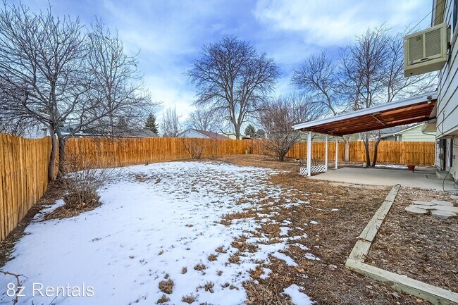 Building Photo - 3 br, 1.5 bath House - 10011 Clay Street