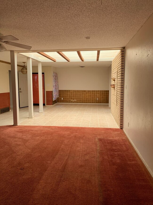 Building Photo - 1640 Courtland Cir