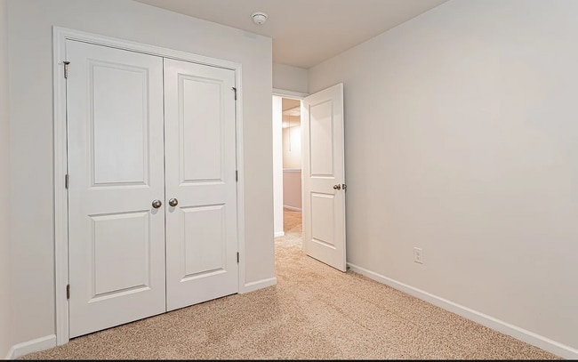 Building Photo - 411 Sea Grit Ct
