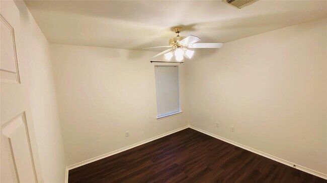Building Photo - 15306 Bronze Leaf Ct