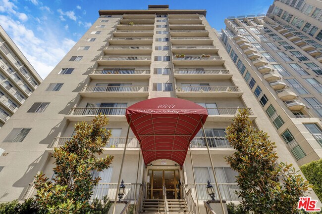 Building Photo - 10747 Wilshire Blvd