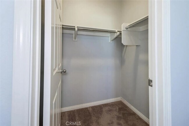Building Photo - 6746 N Glasner Ln