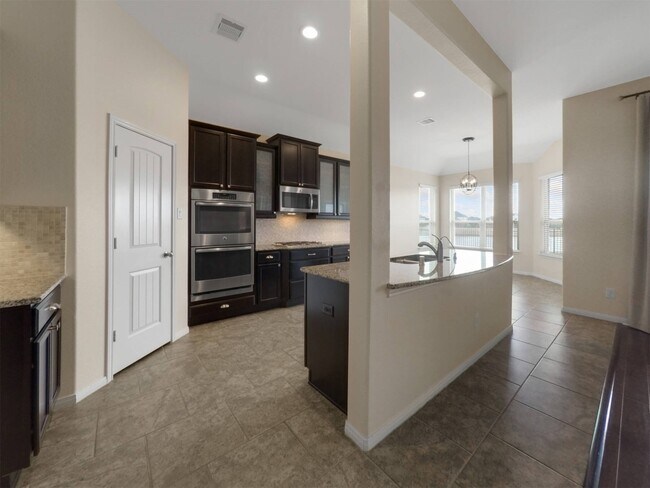 Building Photo - 9318 Turnbull Ln