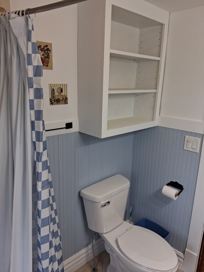 Building Photo - 322 Glenn Ave