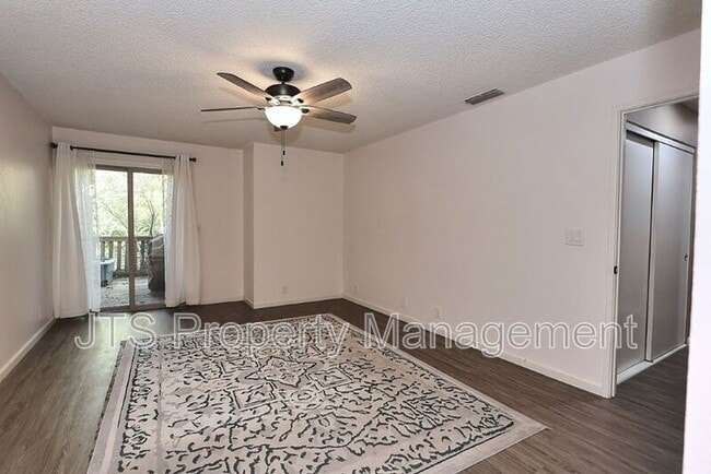 Building Photo - 6913 Navarro Ct