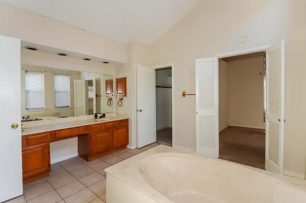 Building Photo - 6230 Billington St