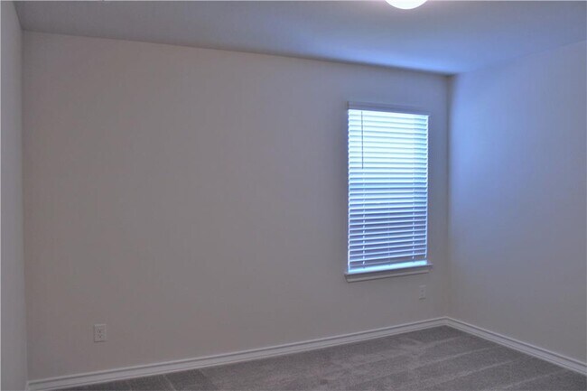 Building Photo - 344 Capstone Rd