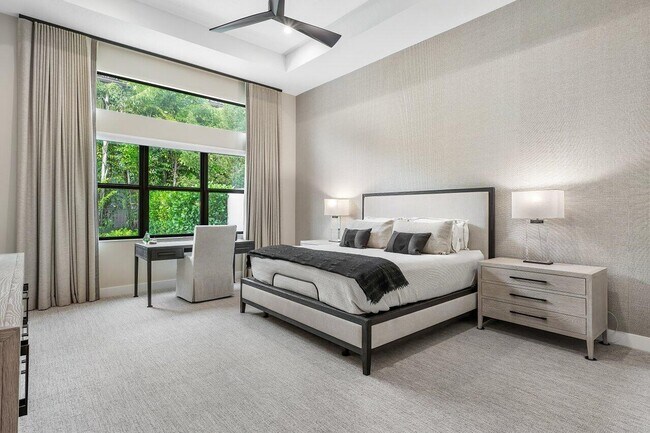 Building Photo - 9109 Fiano Pl