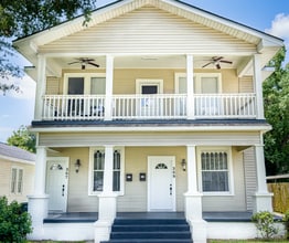 Building Photo - Pelican - Hilton St Duplex