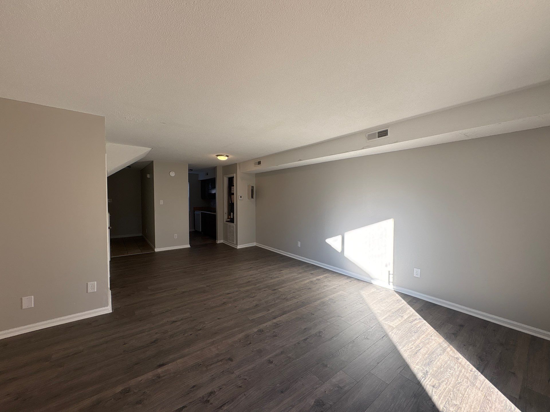 Building Photo - 62 Chester Levee Rd