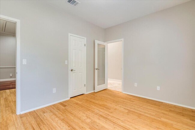 Building Photo - 6530 Needham Ln