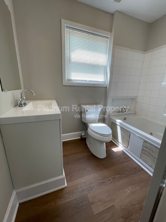 Building Photo - 1135 Coleman St SW