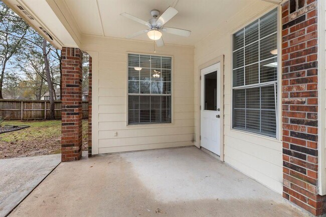 Building Photo - 138 W Bristol Oak Cir