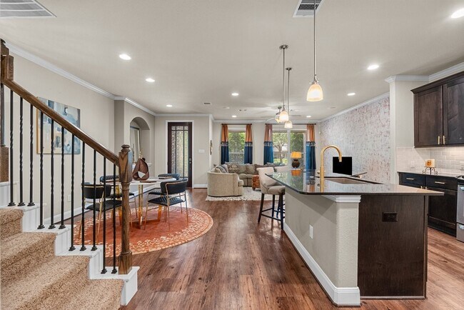 Building Photo - 416 Via Regatta Dr