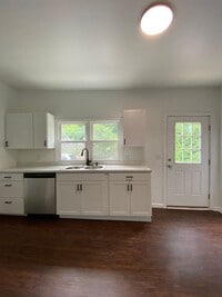 Building Photo - 924 Excelsior St