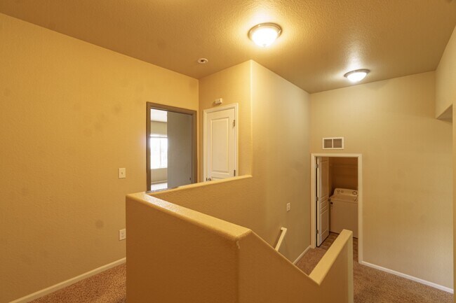 Building Photo - 5604 Saint Patrick View