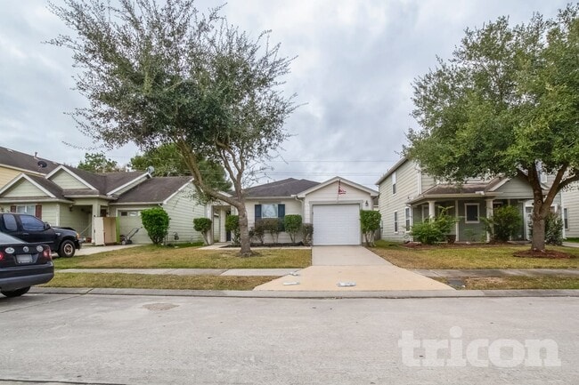 Building Photo - 20919 Gastonbury Ln