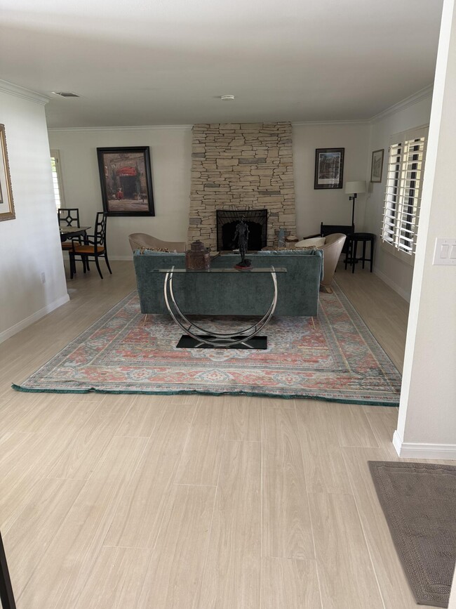 Building Photo - 75309 Palm Shadow Dr