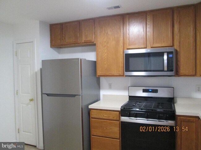 Building Photo - 5002 Baltimore Dr