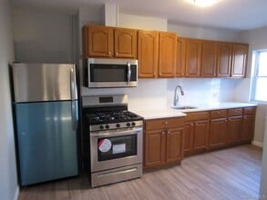 Building Photo - 60-91 54th St