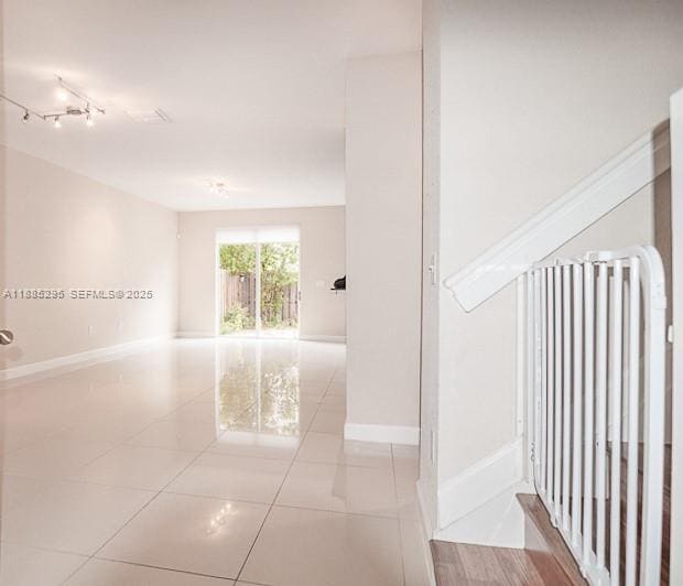 Building Photo - 1024 NE 207th Terrace