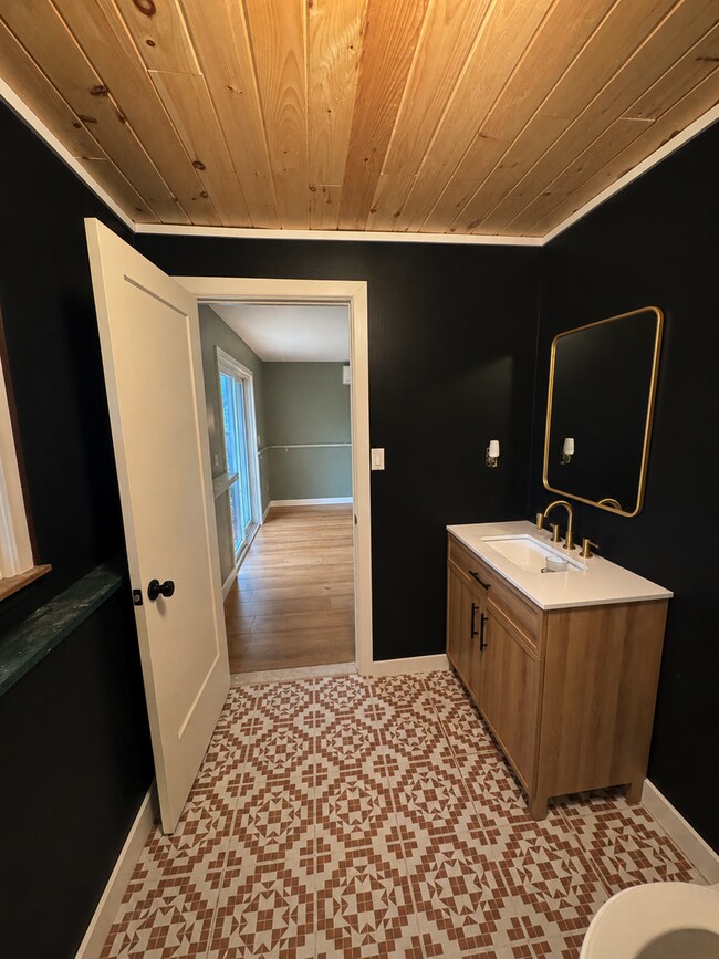 Building Photo - Spacious Mountain View Home in Sugar Loaf – Pet Friendly & Move-In Ready