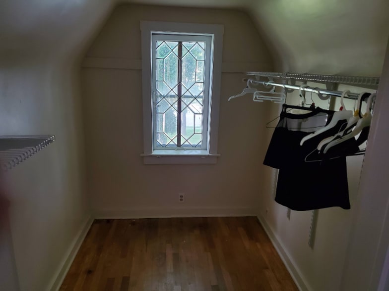 Building Photo - 714 N 4th St