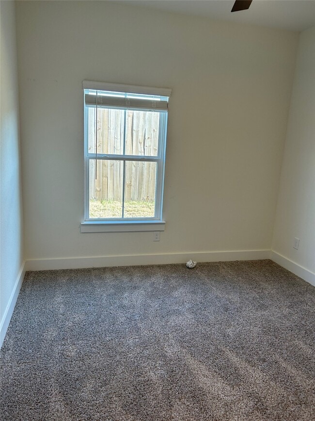 Building Photo - 16531 Oasis Mdw Ln