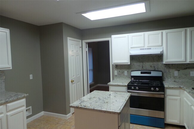 Building Photo - 4918 Sterling Crossing